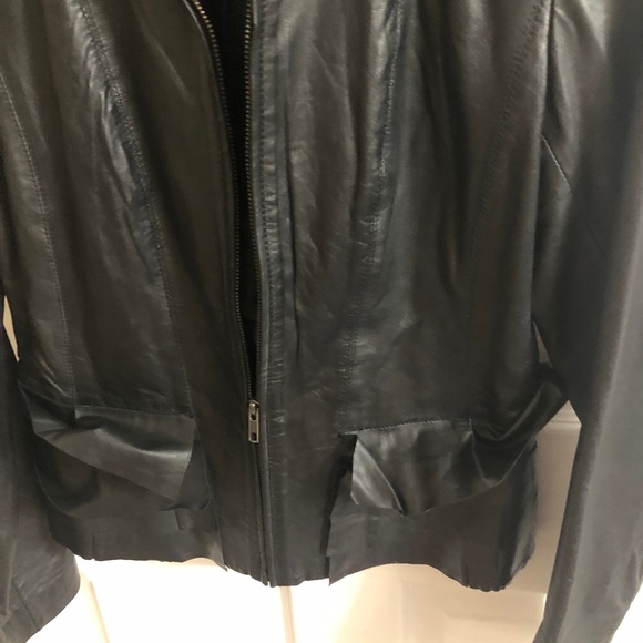 EUC - Halogen leather jacket. Size Medium - Picture 4 of 5